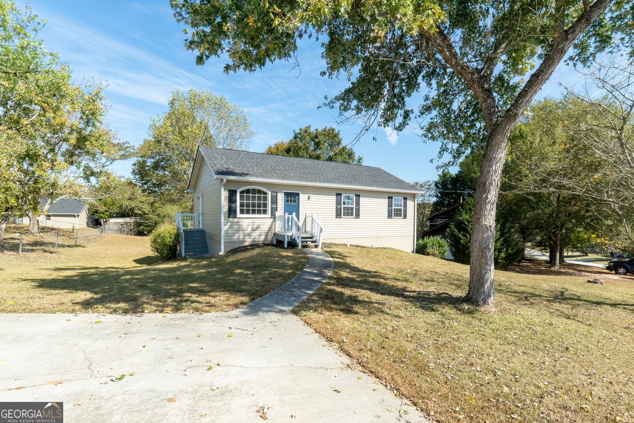 1432 Almand Creek Sw Dr — photo 1