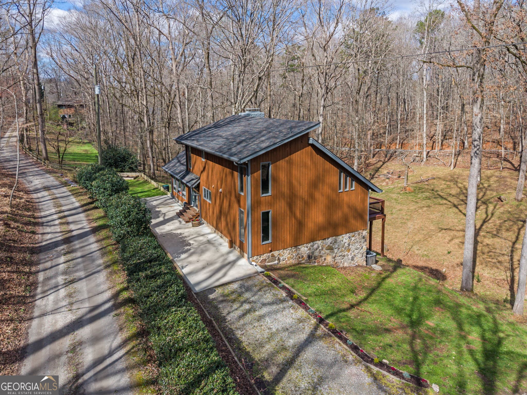 5530 Bourbon Dr — photo 2