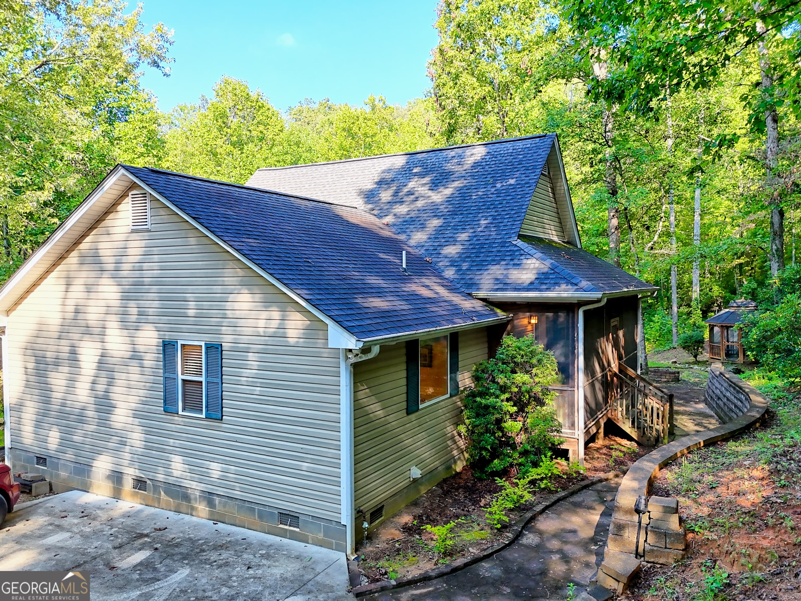 188 Fulton Rd — photo 2