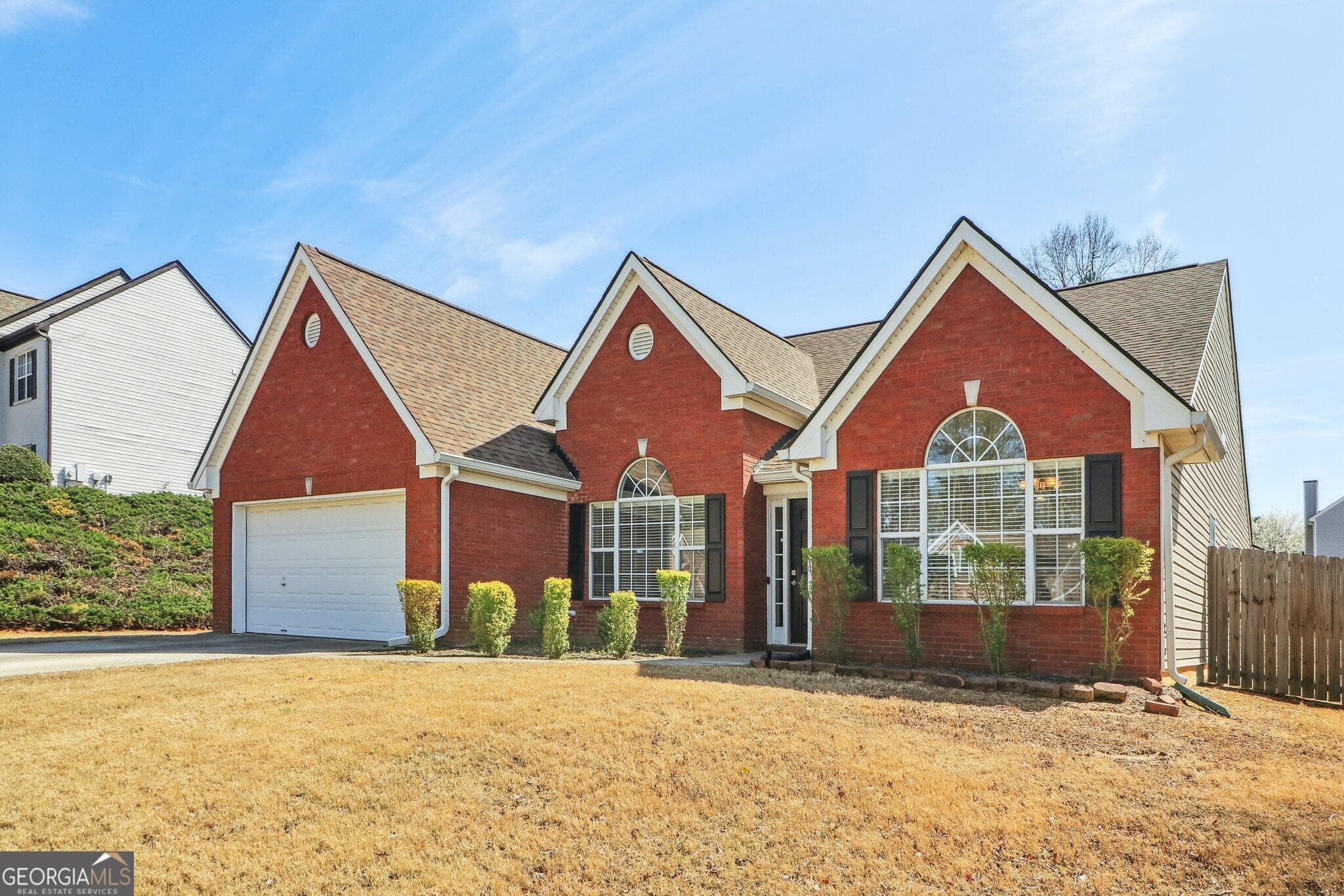 1627 Amhearst Walk Rd — photo 2