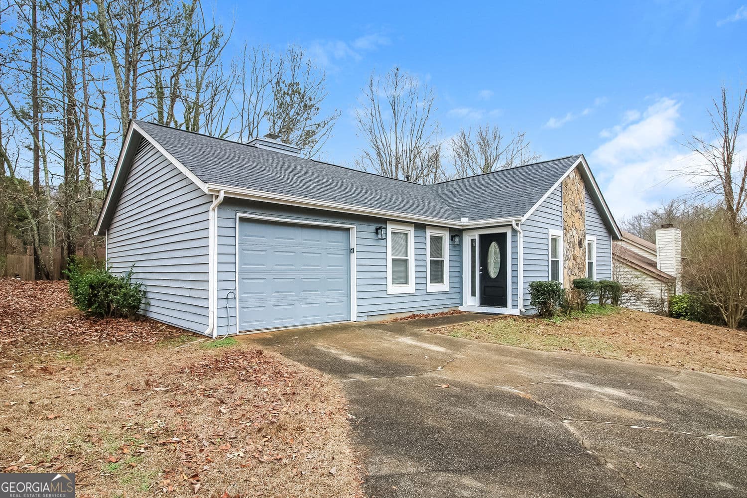 1050 Chapman Circle — photo 2