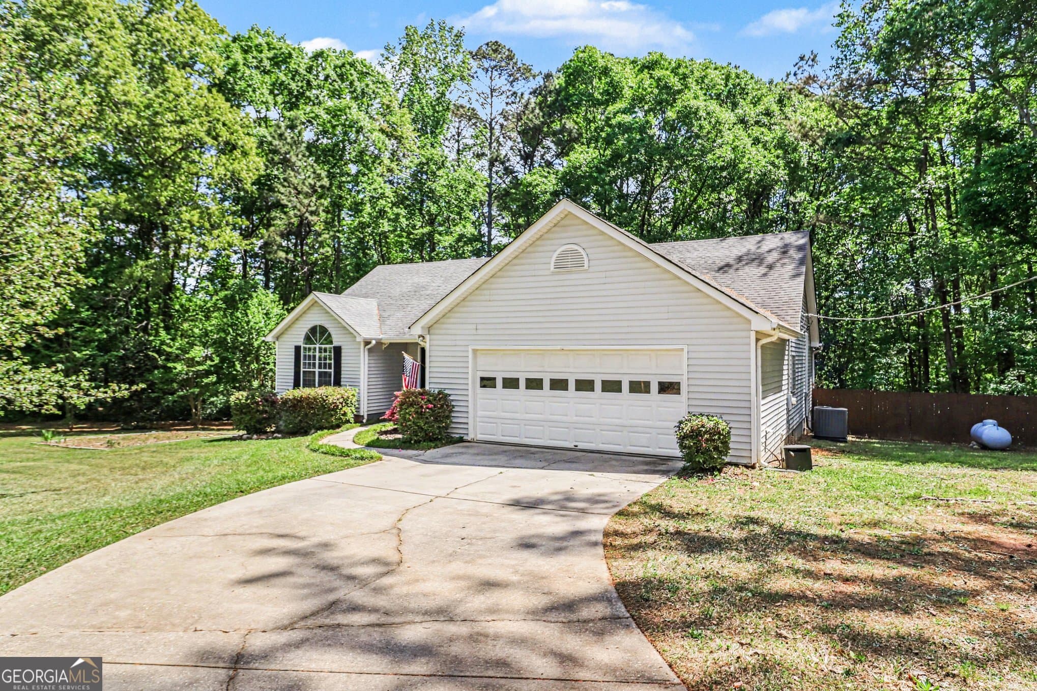 100 Valley Green Dr — photo 2