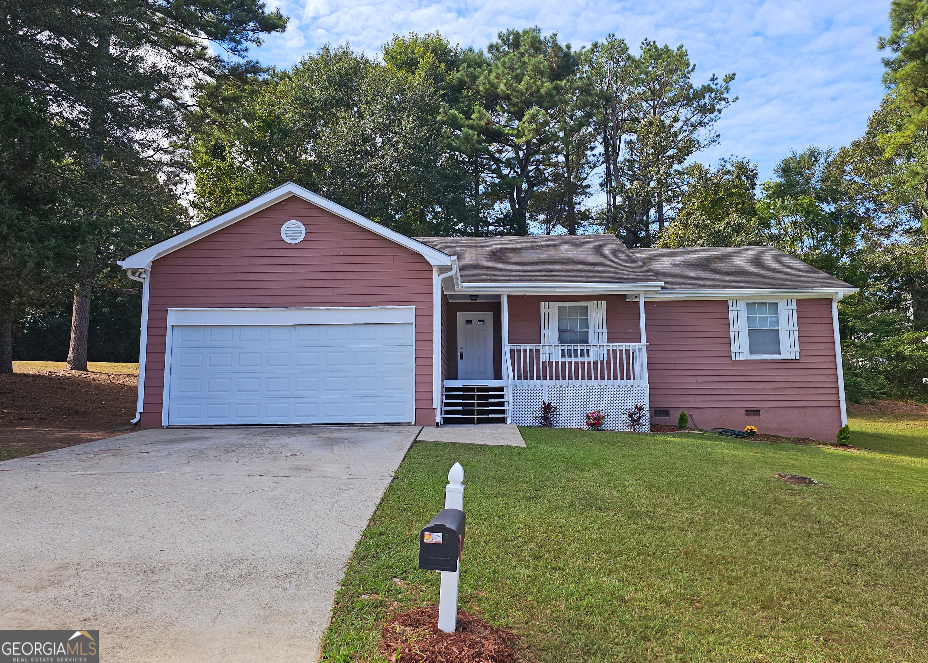 2107 Bedford Ct — photo 1