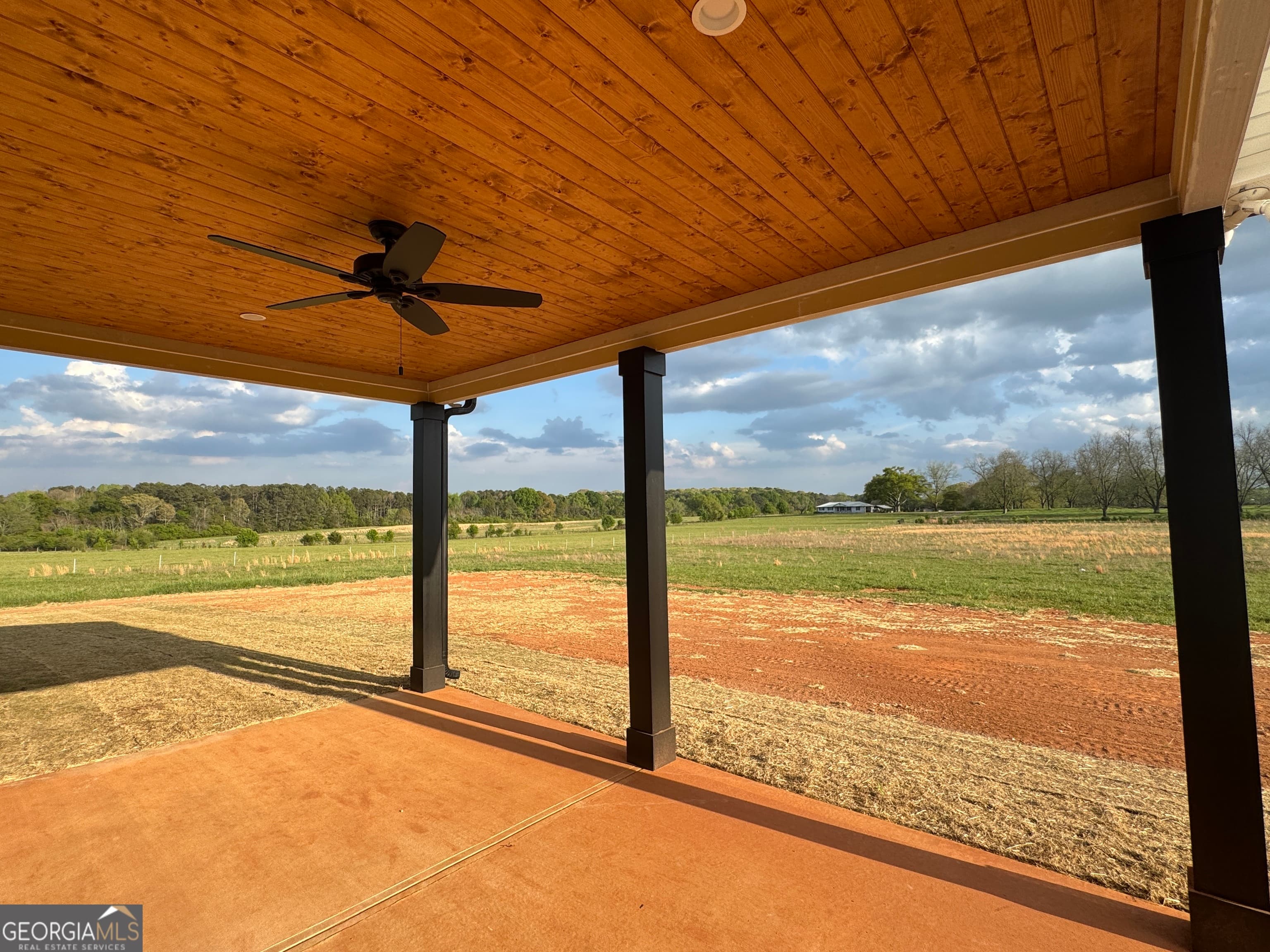 160 Melville Brown Rd — photo 2