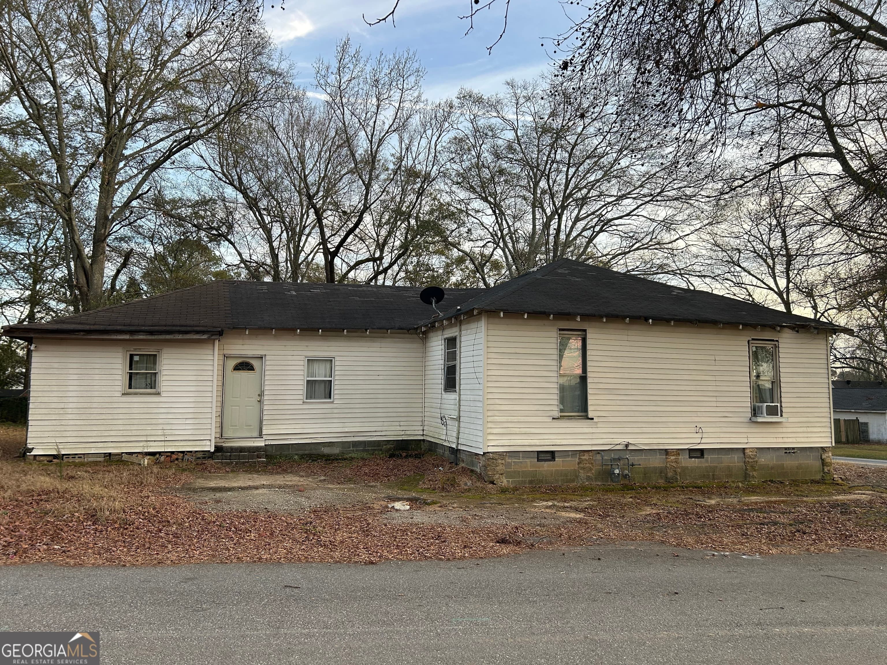 88 E Stephens St — photo 1