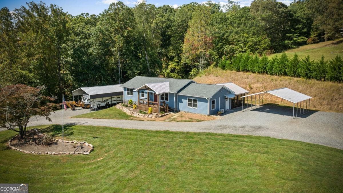 1201 Ada St — photo 2