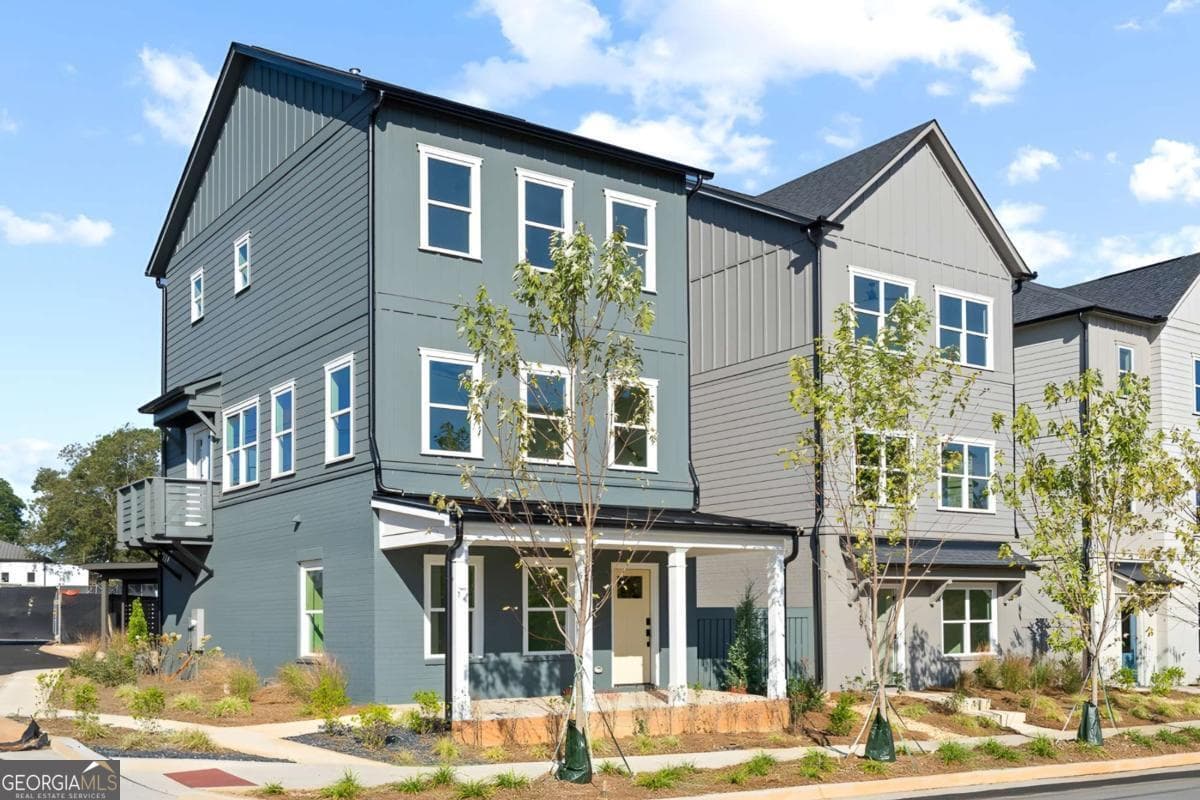 371 Kings Landing — photo 1