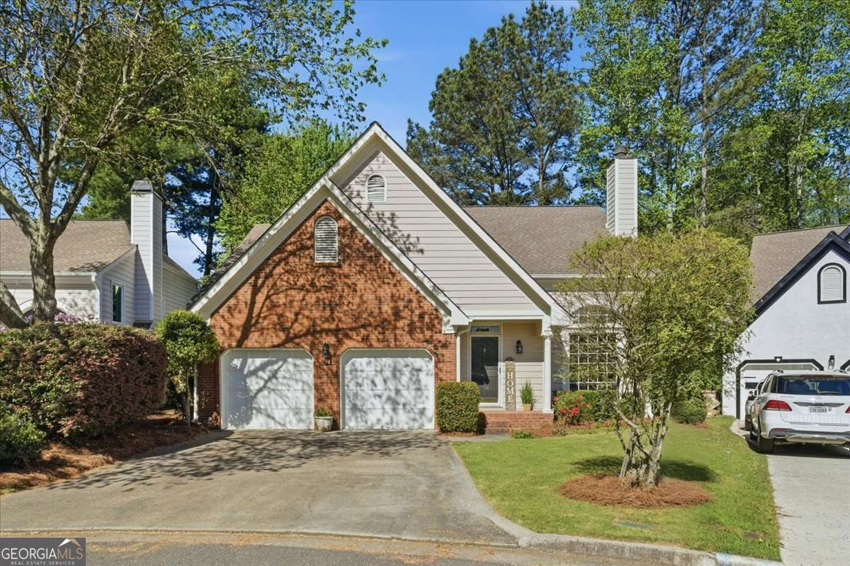 220 Ridge Point Ct — photo 1