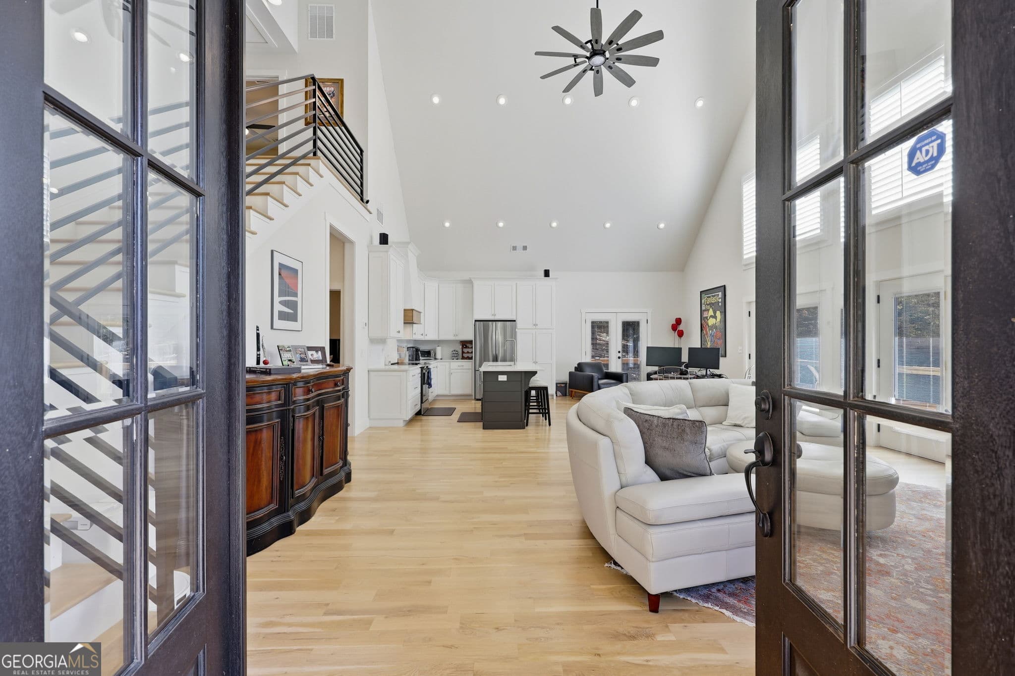 804 Wilshire Rd — photo 2