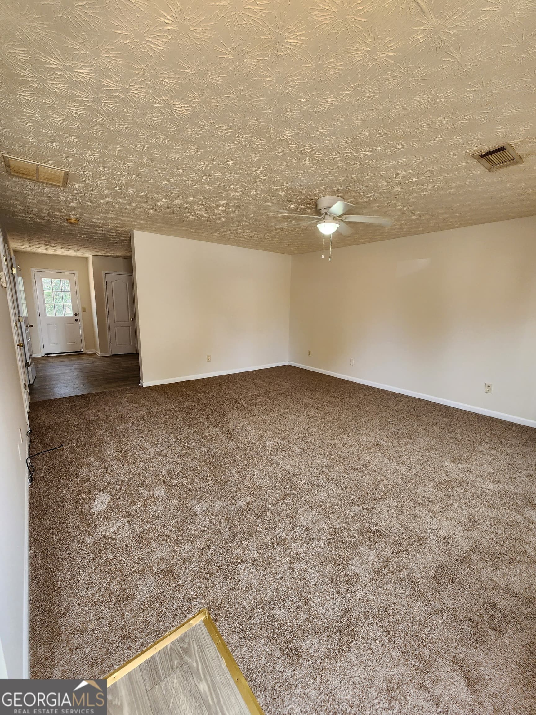 2942 Fields Dr — photo 2