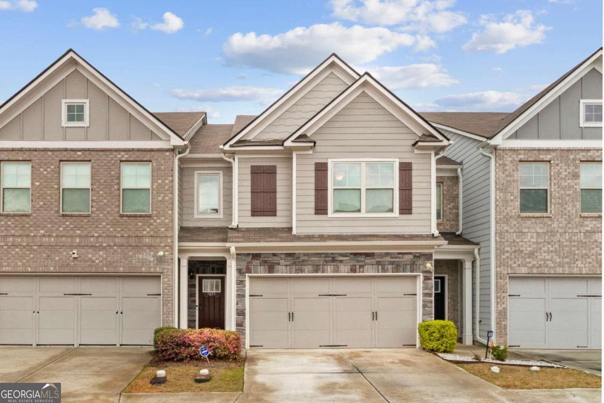 7653 Castle Ave — photo 1