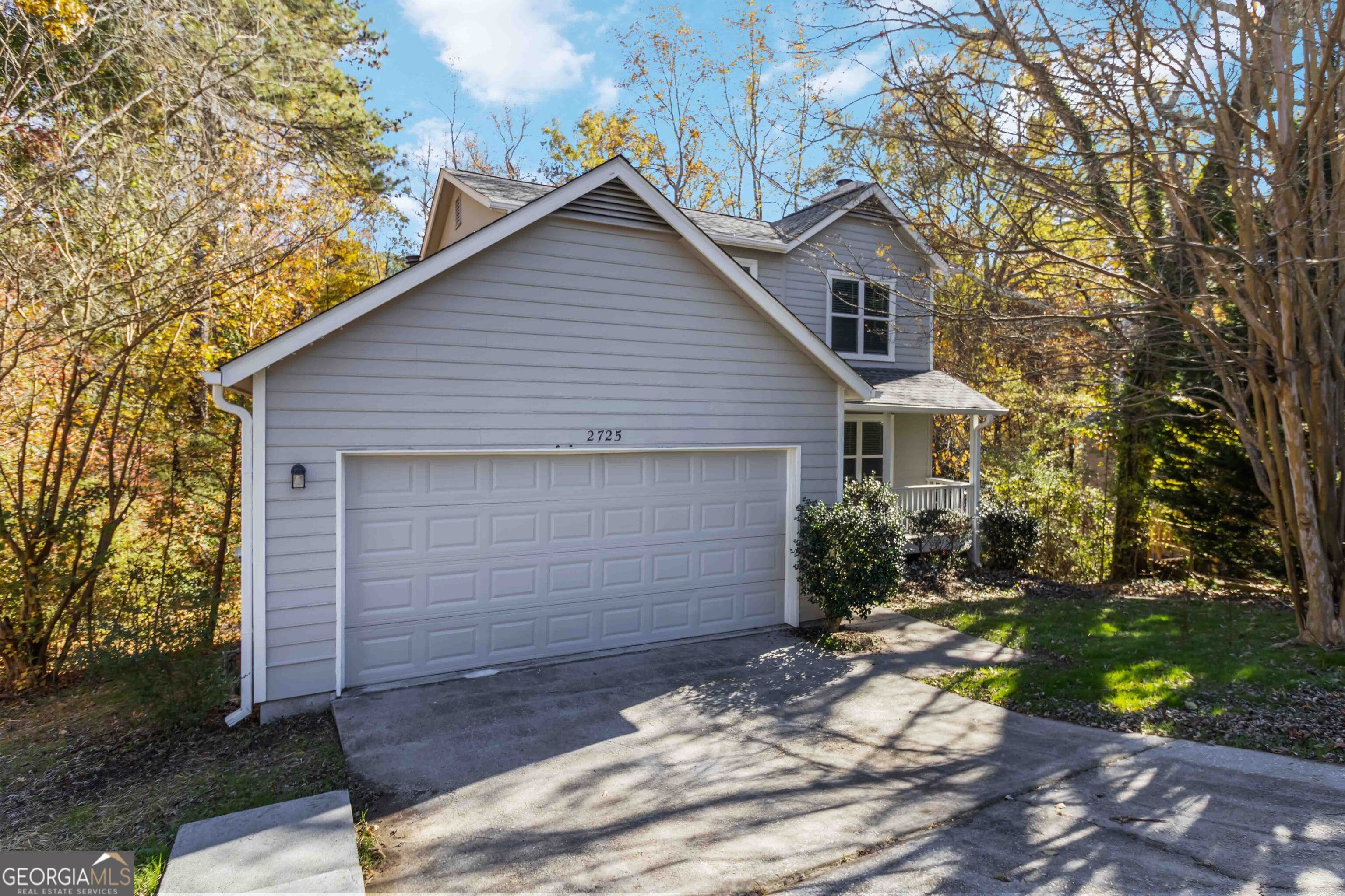 2725 Wildflower Ln — photo 2