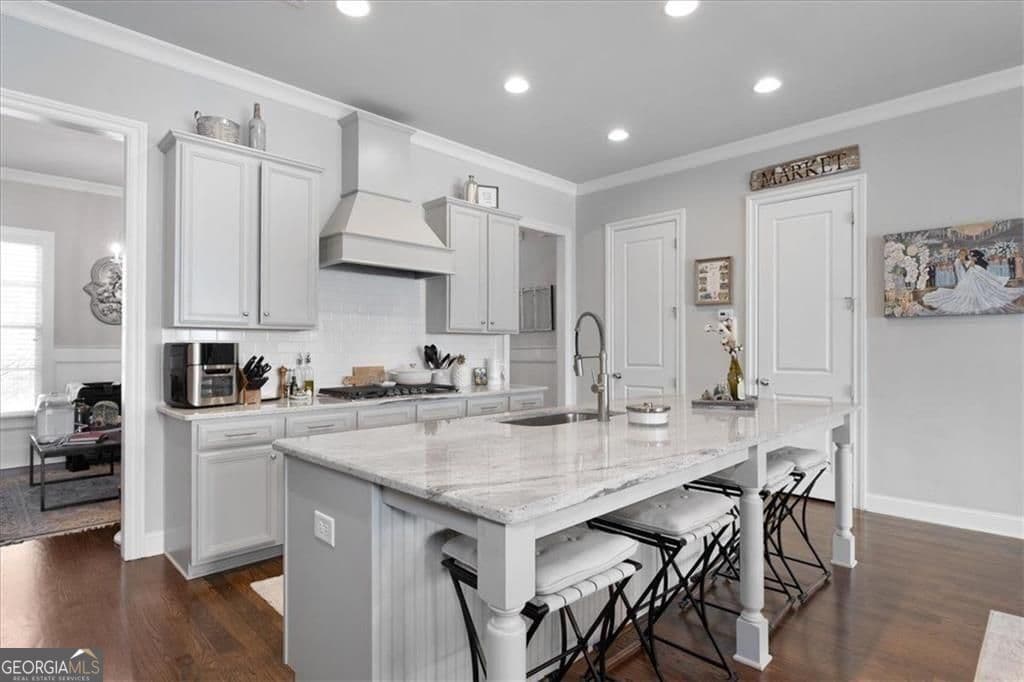 1870 Skyfall Circle — photo 1