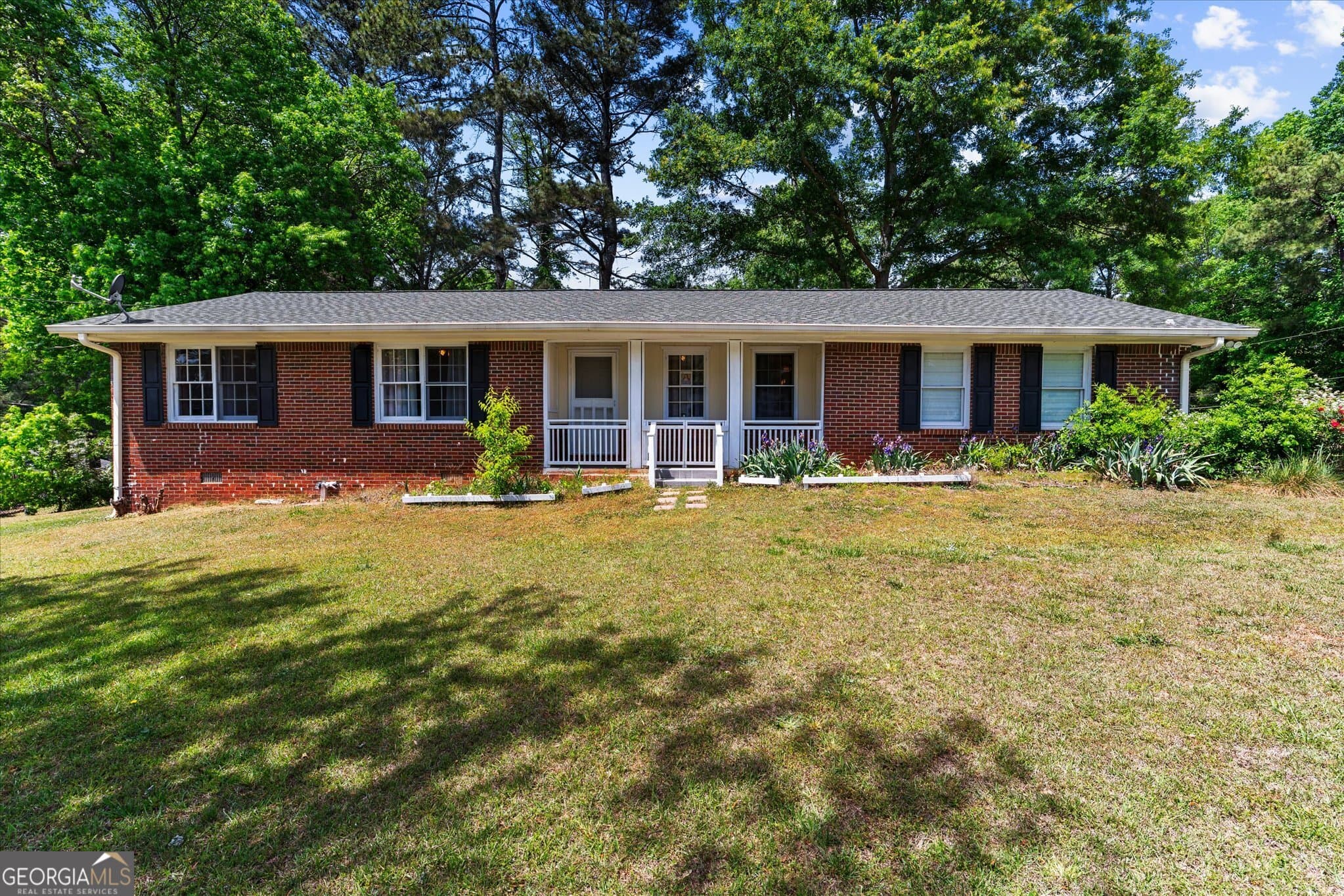 999 Chestnut Oak Ct — photo 2