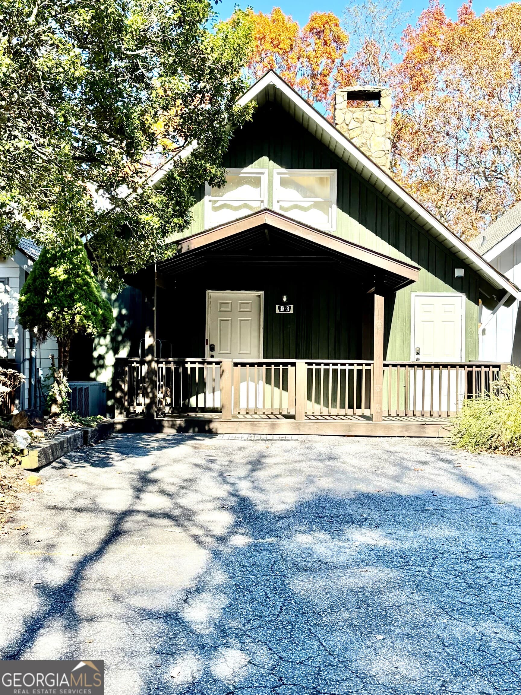 3 Berkshire Ln D3 — photo 1