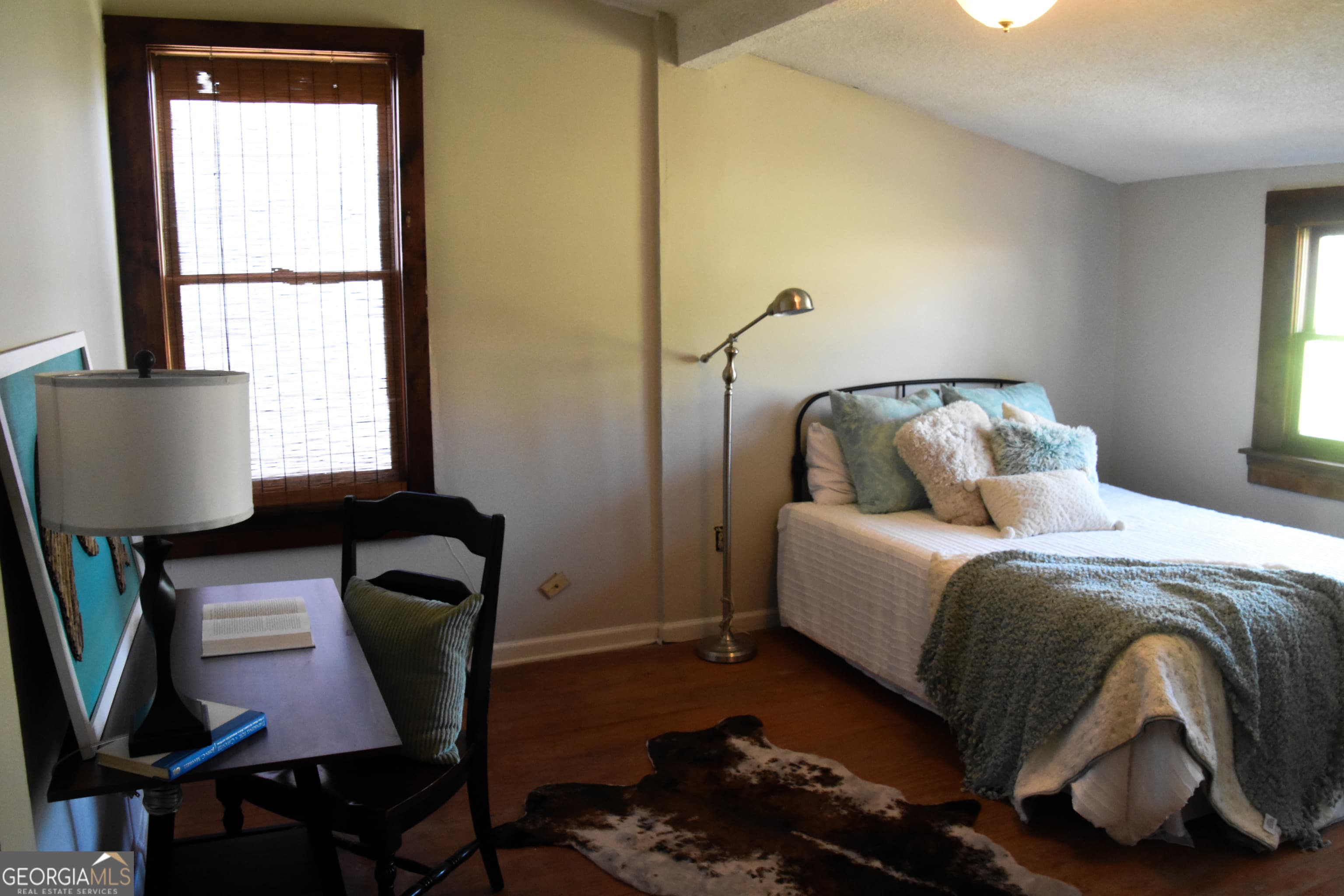 885 White Sw St — photo 23