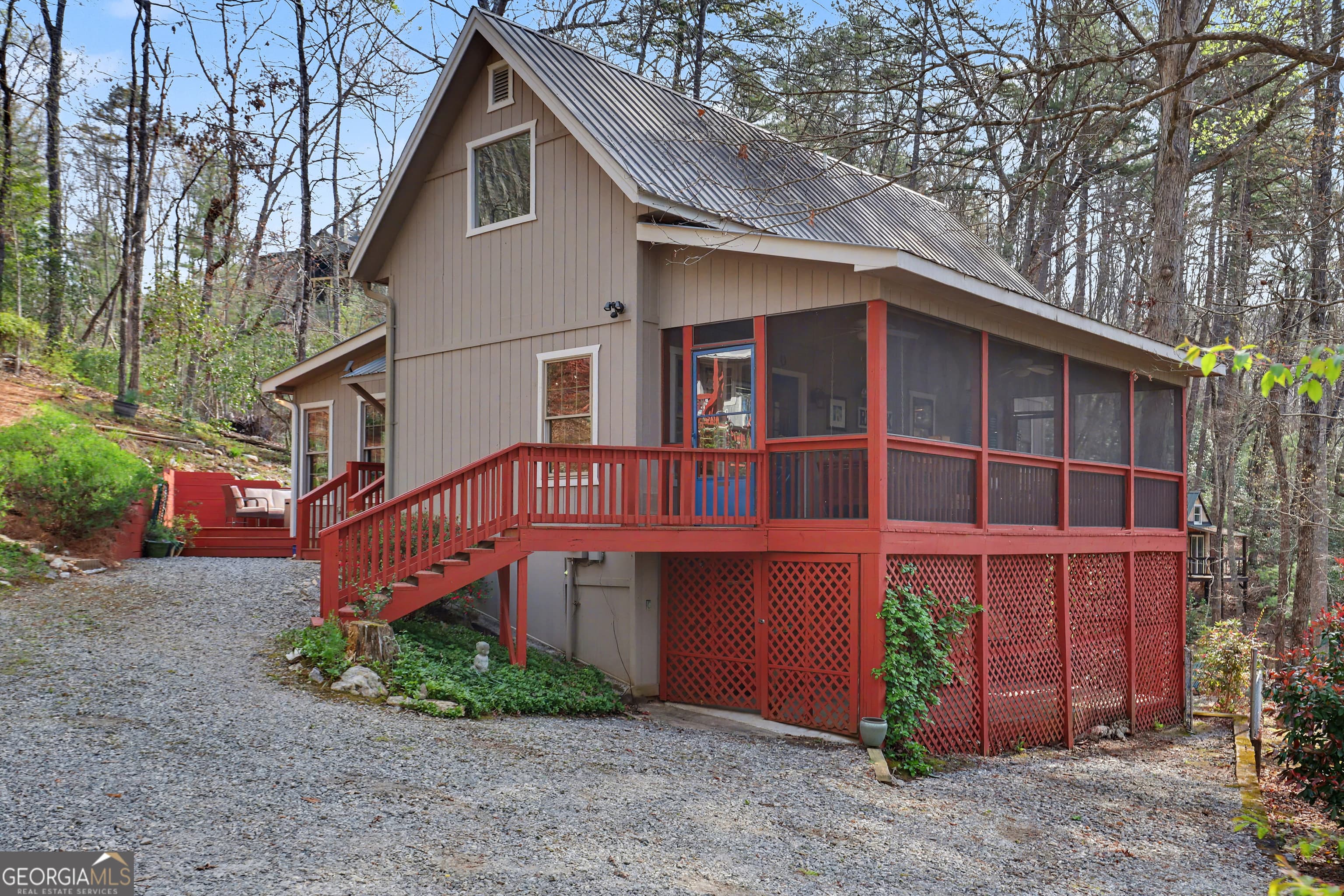 82 Buckeye Ln — photo 2