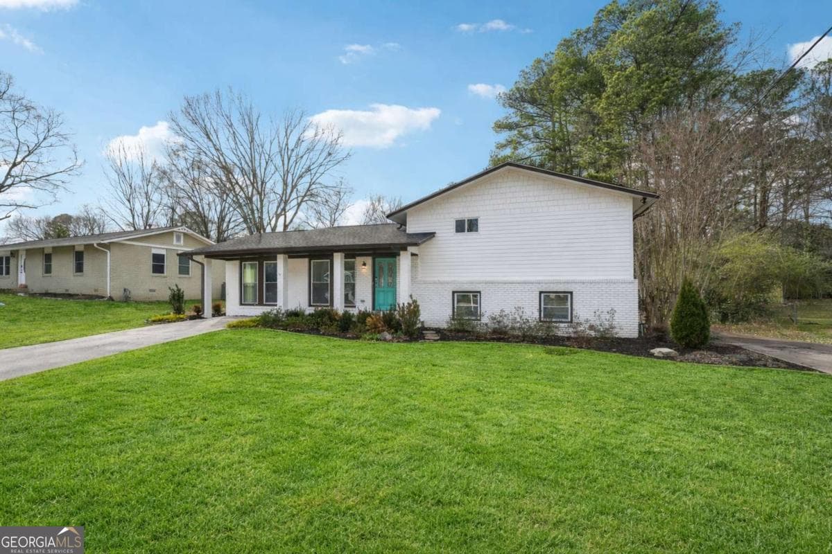 732 Earl Se St — photo 2