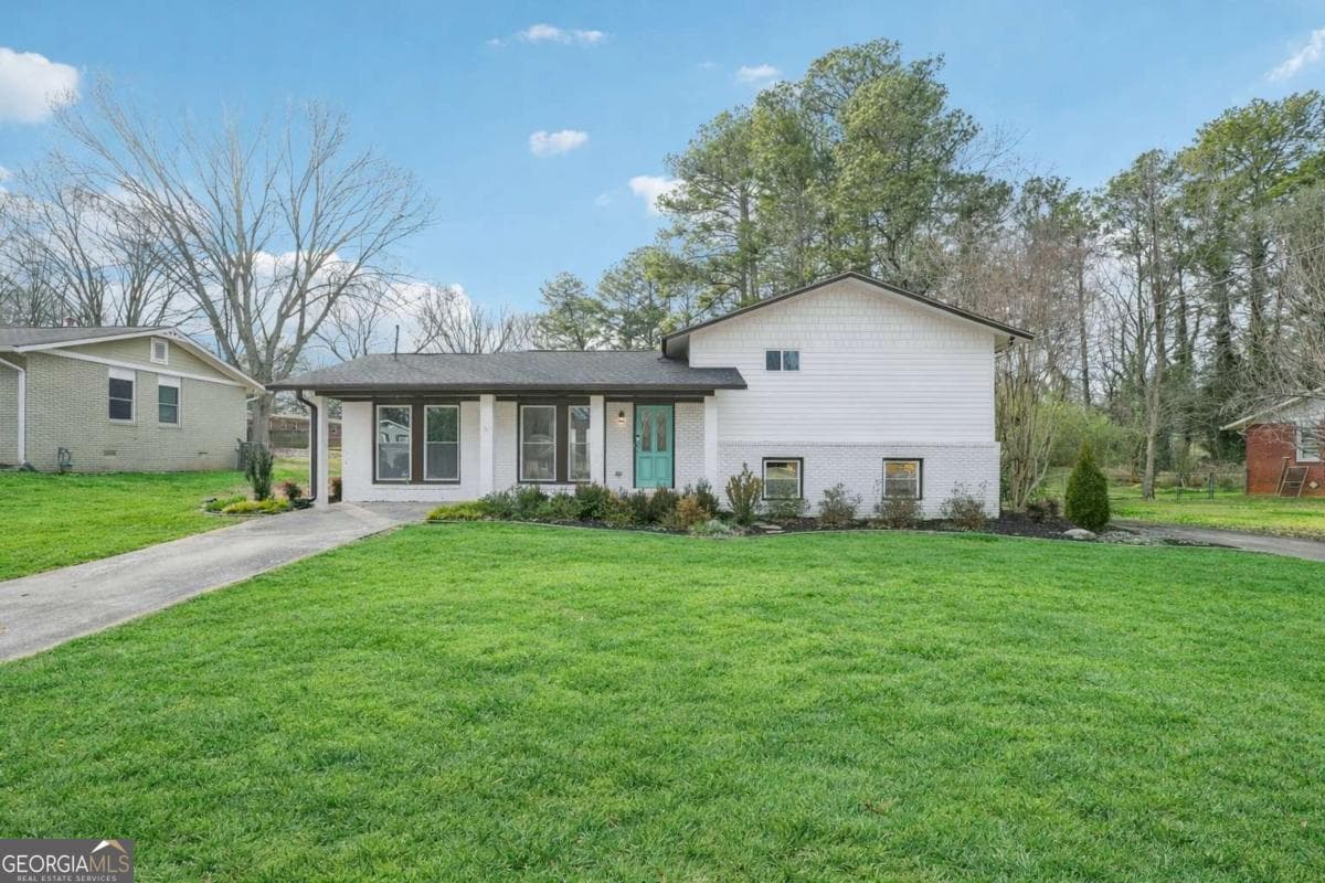 732 Earl Se St — photo 1