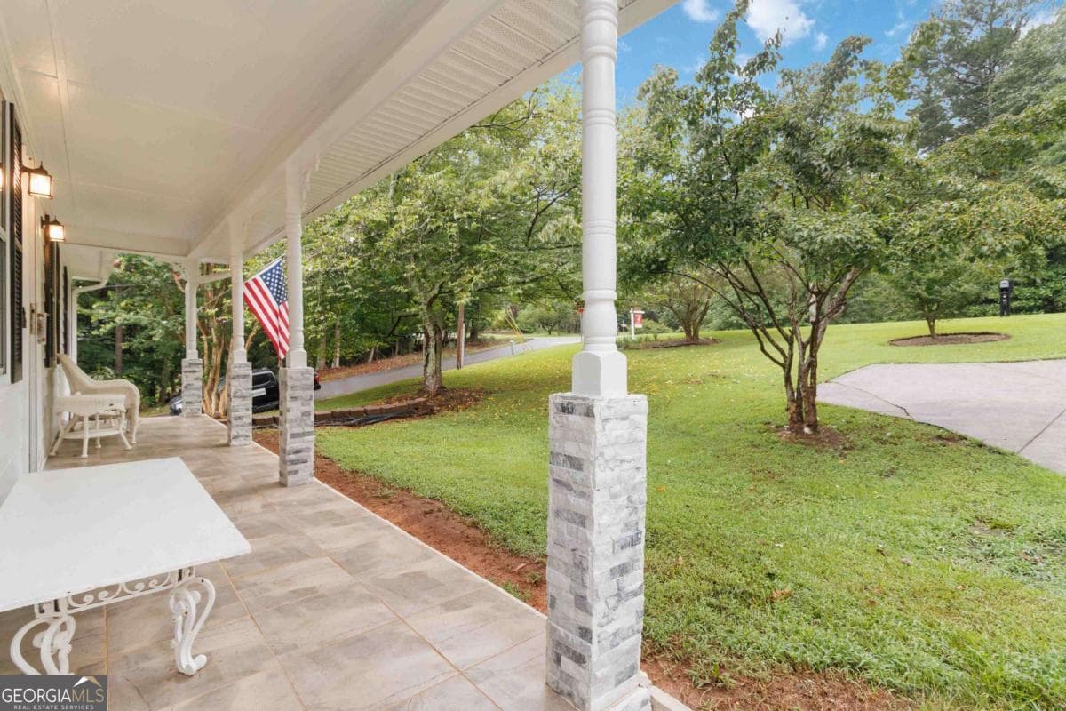 6428 Paradise Point Rd — photo 2