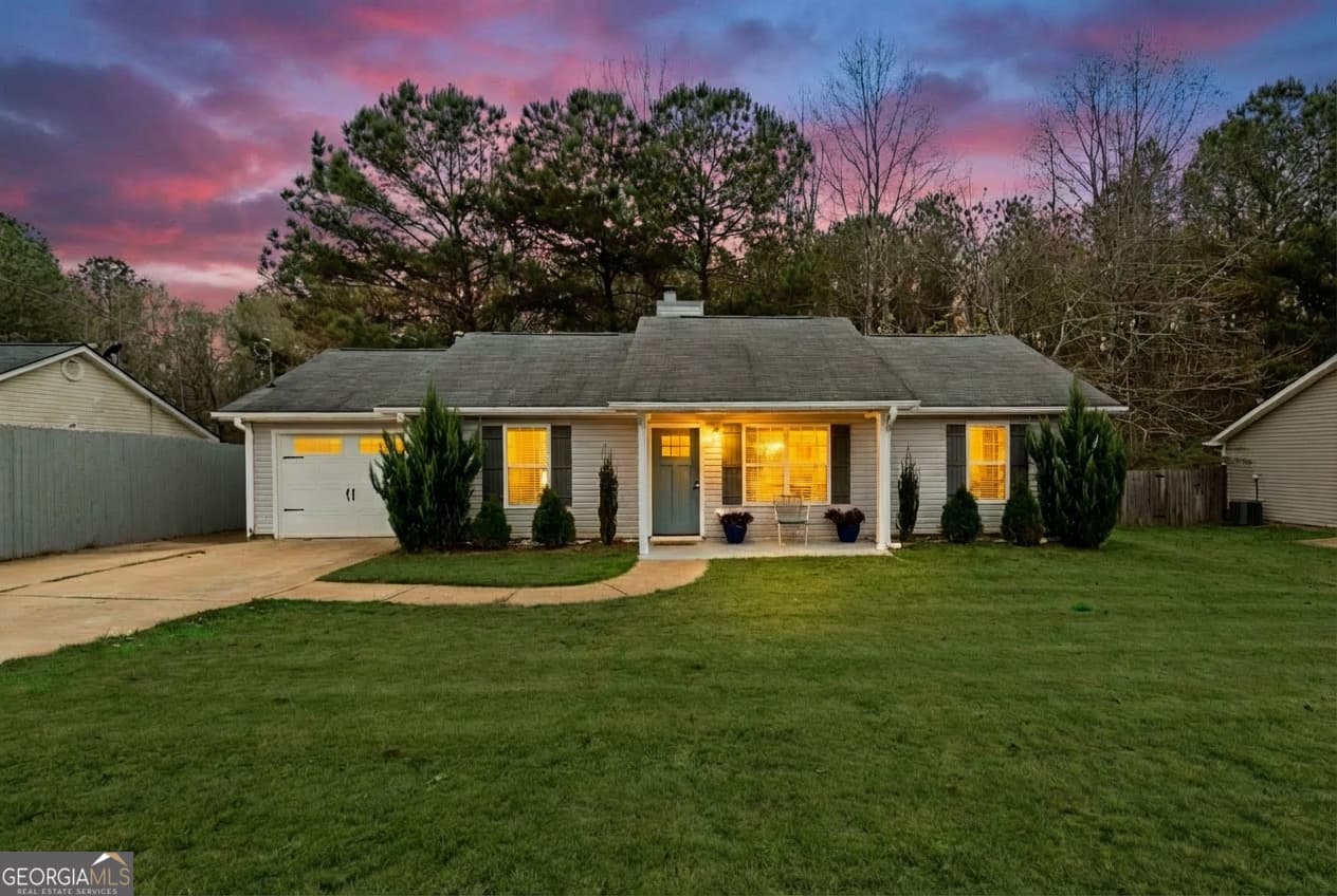 49 Canterbury Dr — photo 1