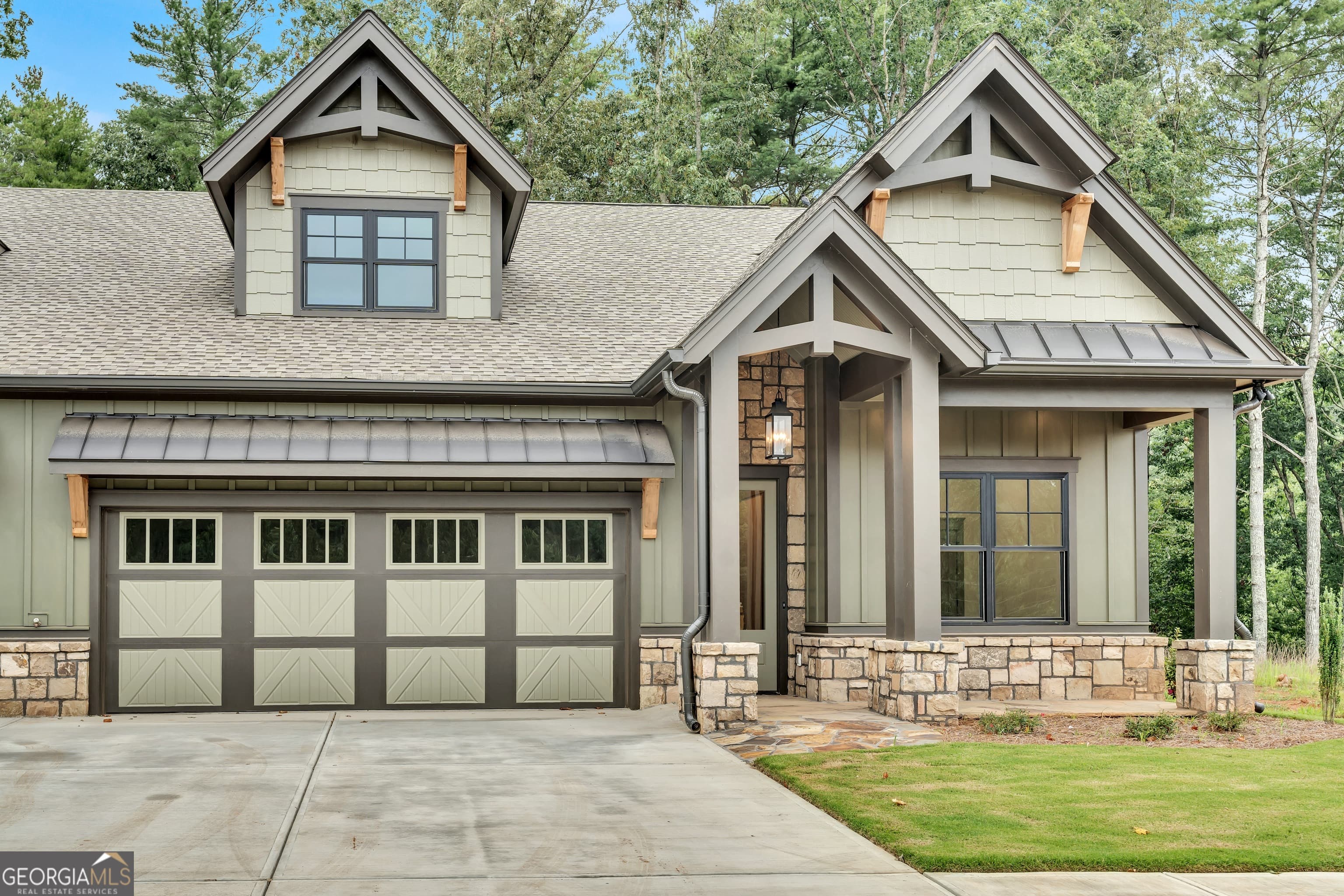 42 Villa Vista 5 — photo 1