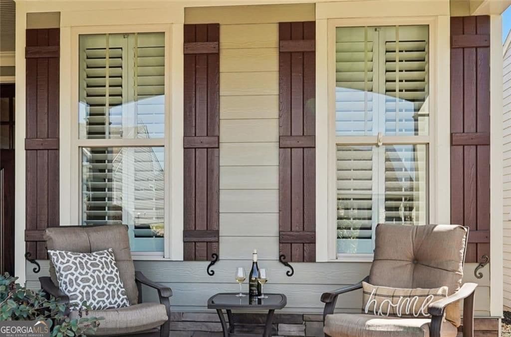 4225 Broadford Dr — photo 2