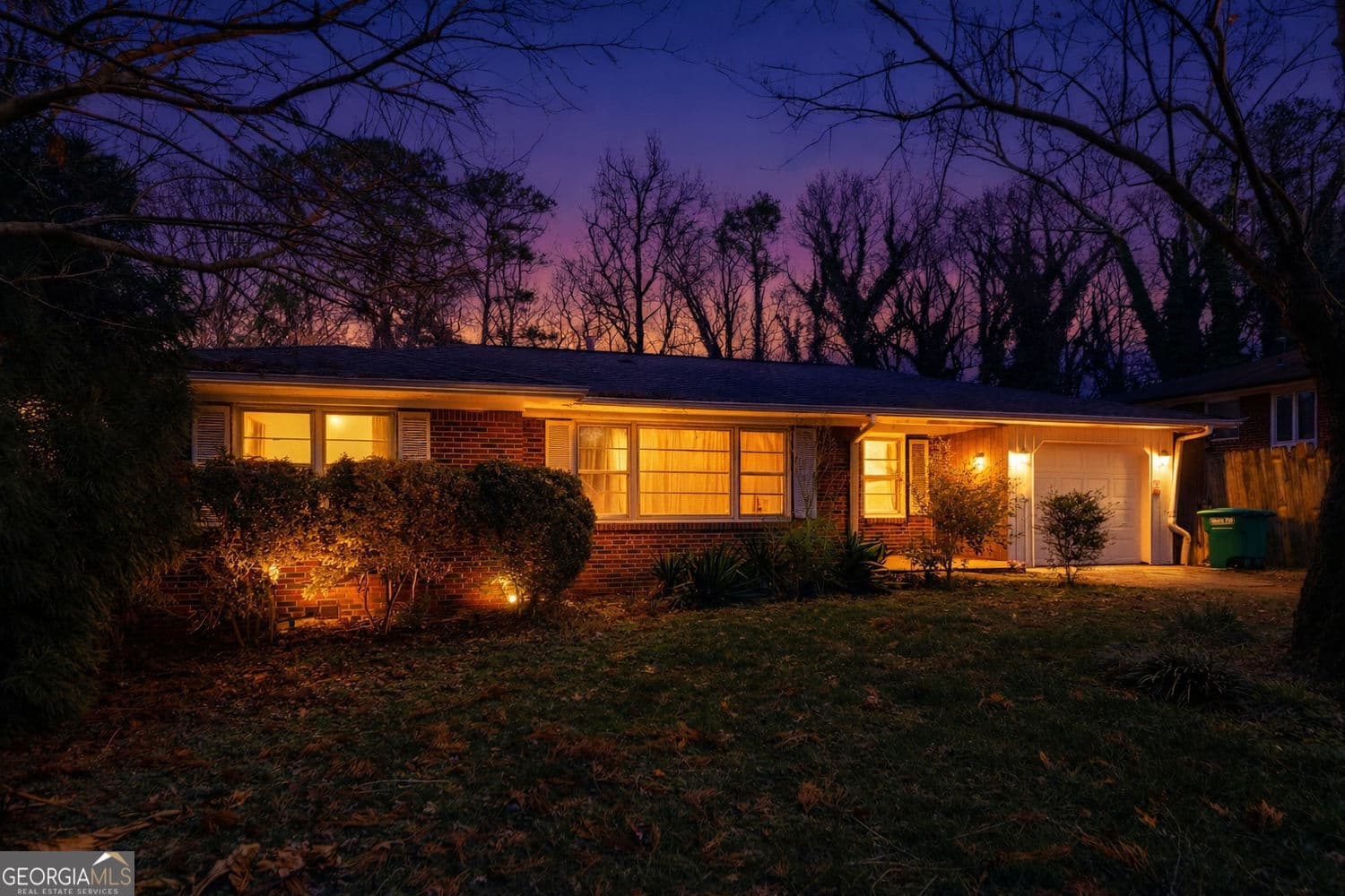 3847 Maryland Dr — photo 1