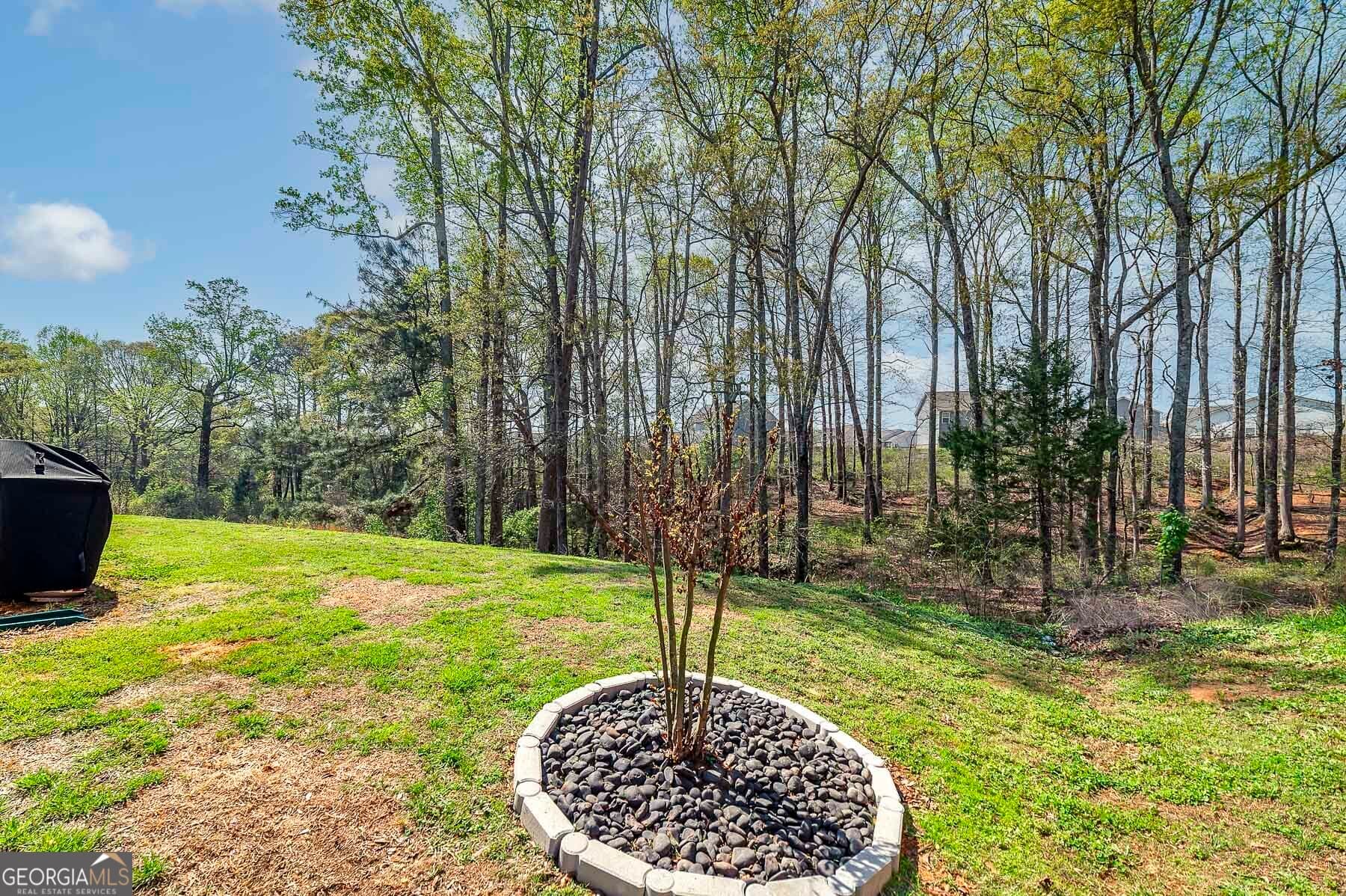 544 Moline Way — photo 2