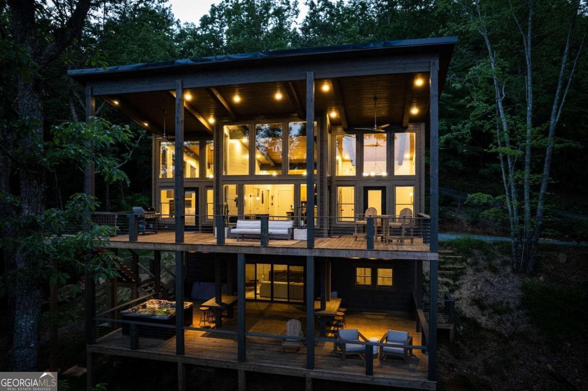 281 Raintree Bend — photo 2