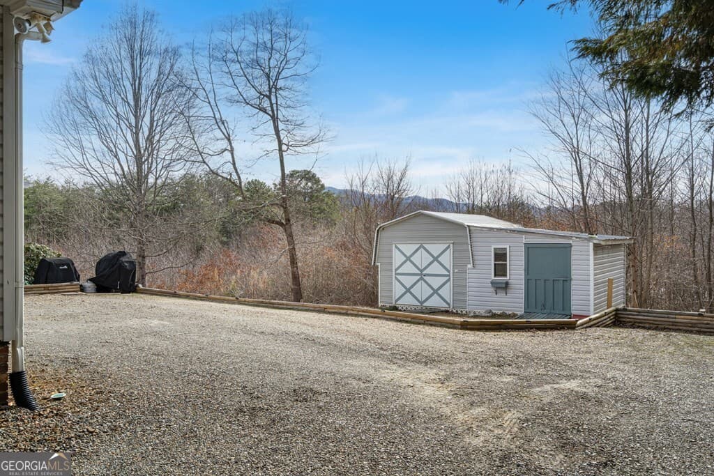 283 Bobcat Ln — photo 36