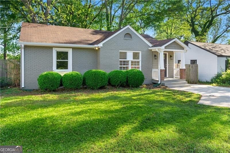 1258 Lyle Ave — photo 2