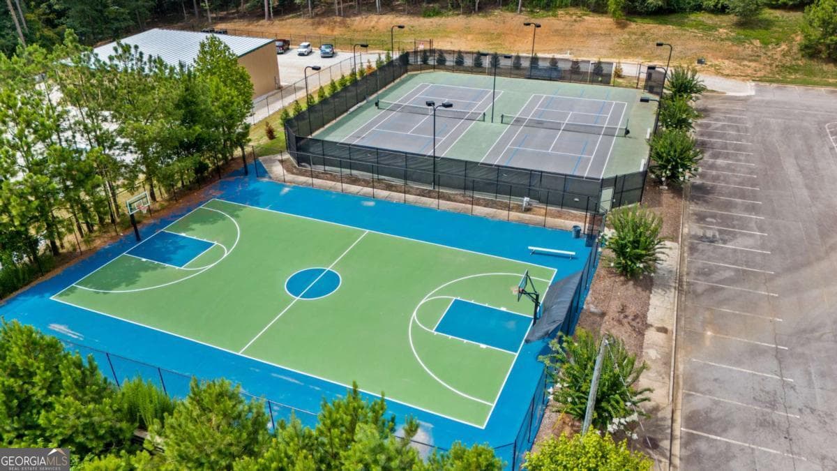 1036 Eastman Ct — photo 58