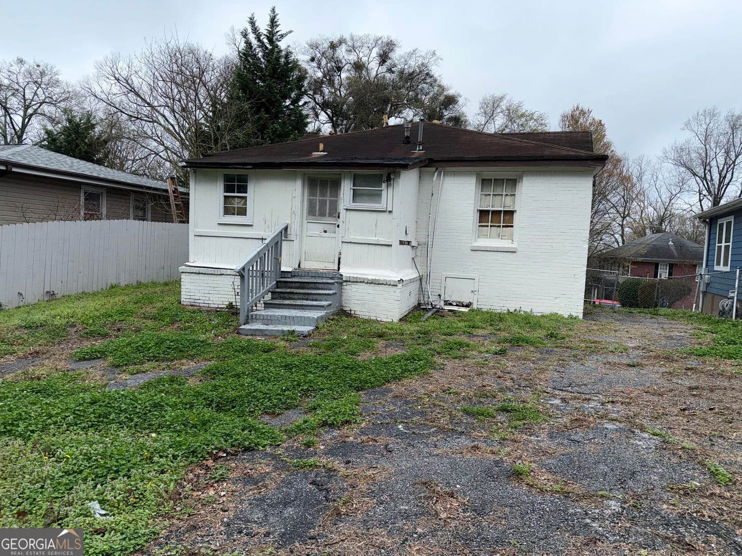 303 Nw Anderson Nw Ave — photo 2