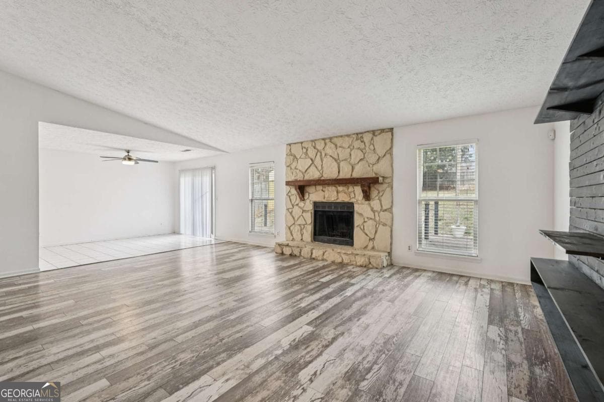 564 Tate Creek Nw Ct — photo 2