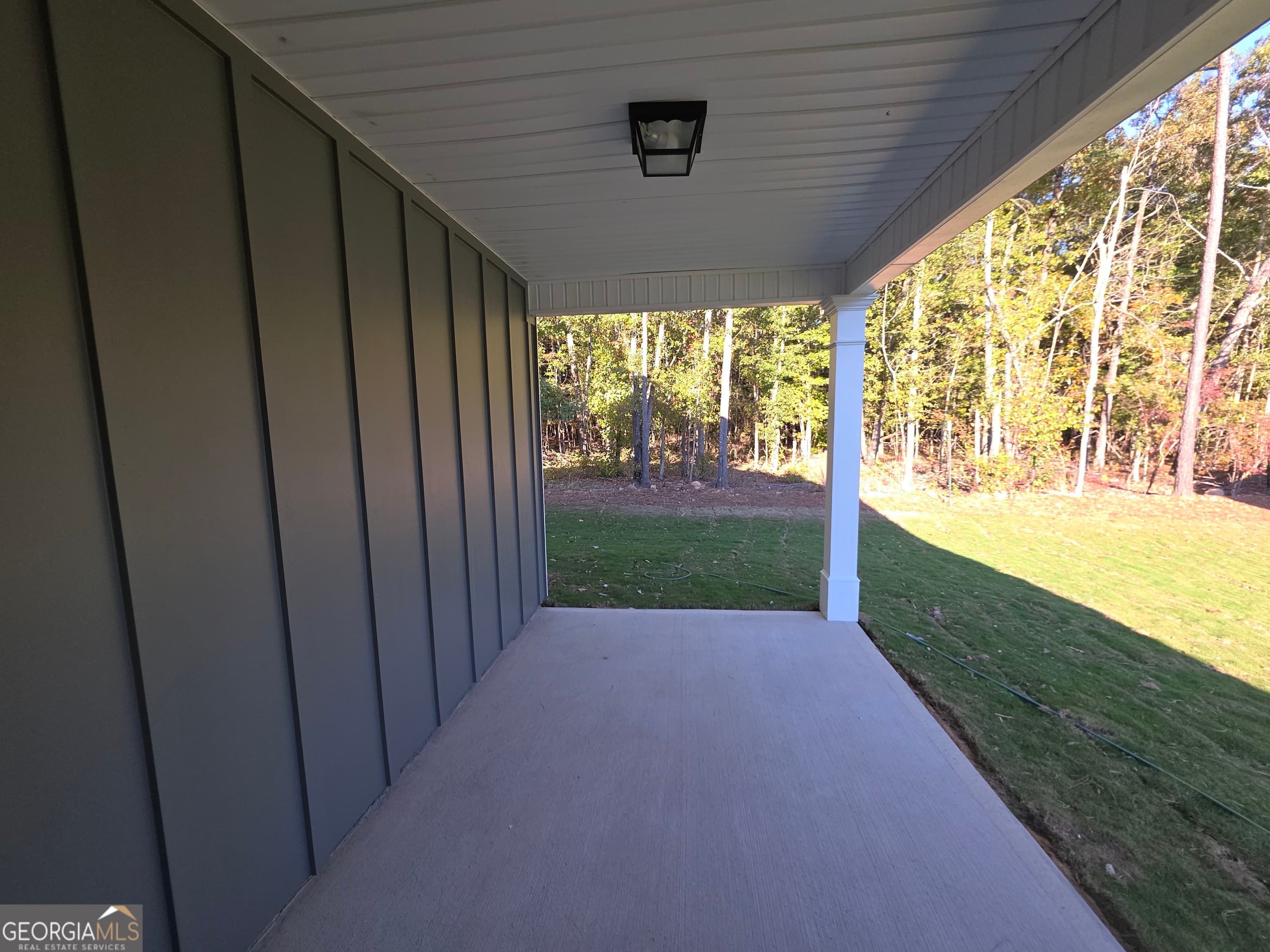 1077 Jeannine Ln — photo 13