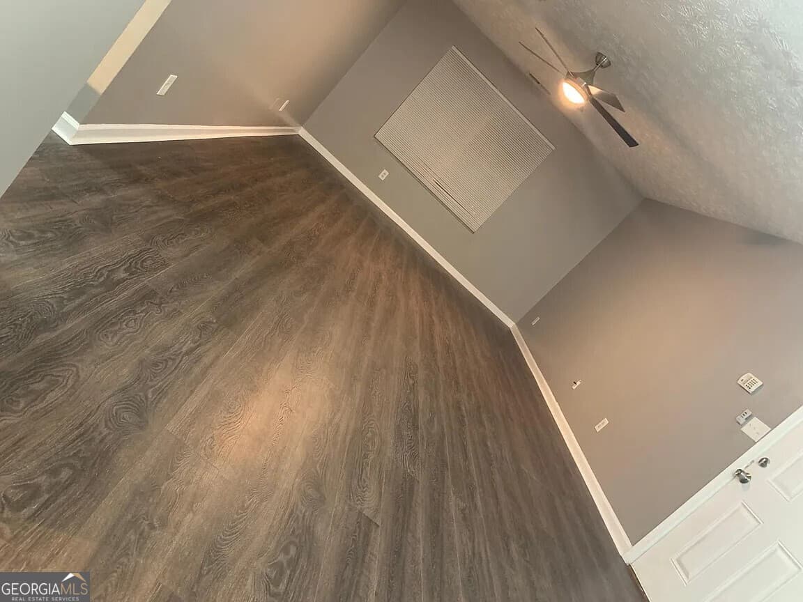 6203 Fairington Ridge Circle — photo 2