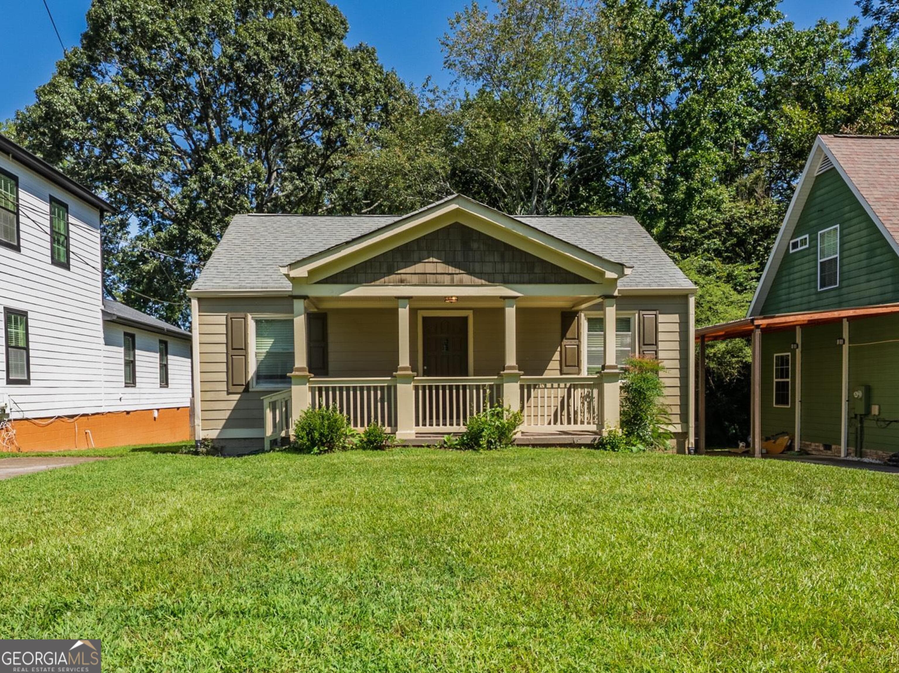 1411 Mercer Ave — photo 1