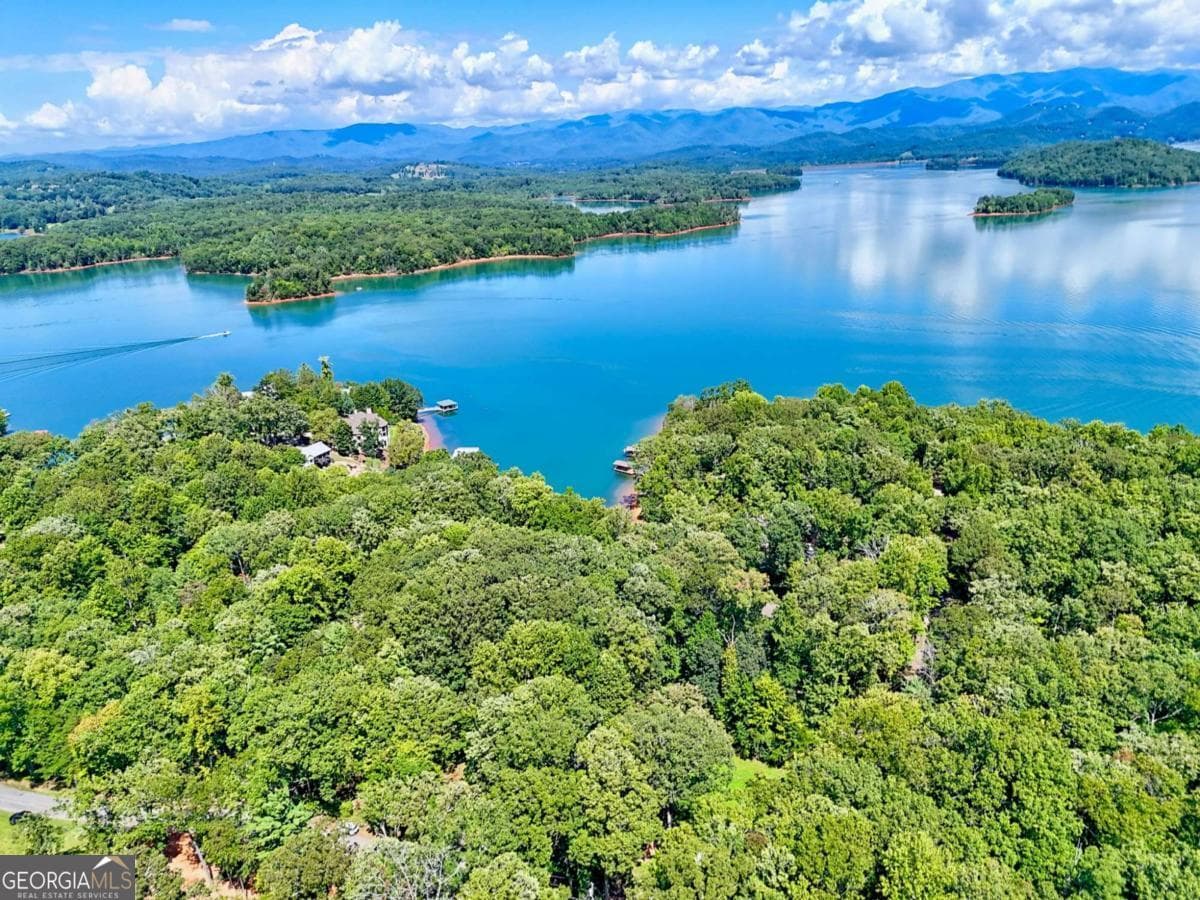 2204 Cedar Cliff Rd — photo 2