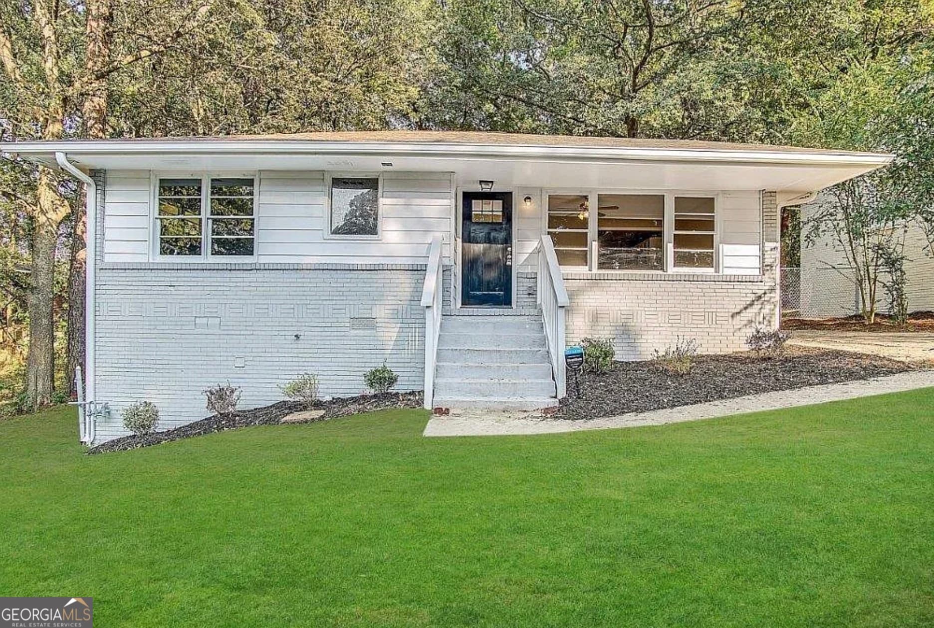 2720 Dearwood Sw Dr — photo 1