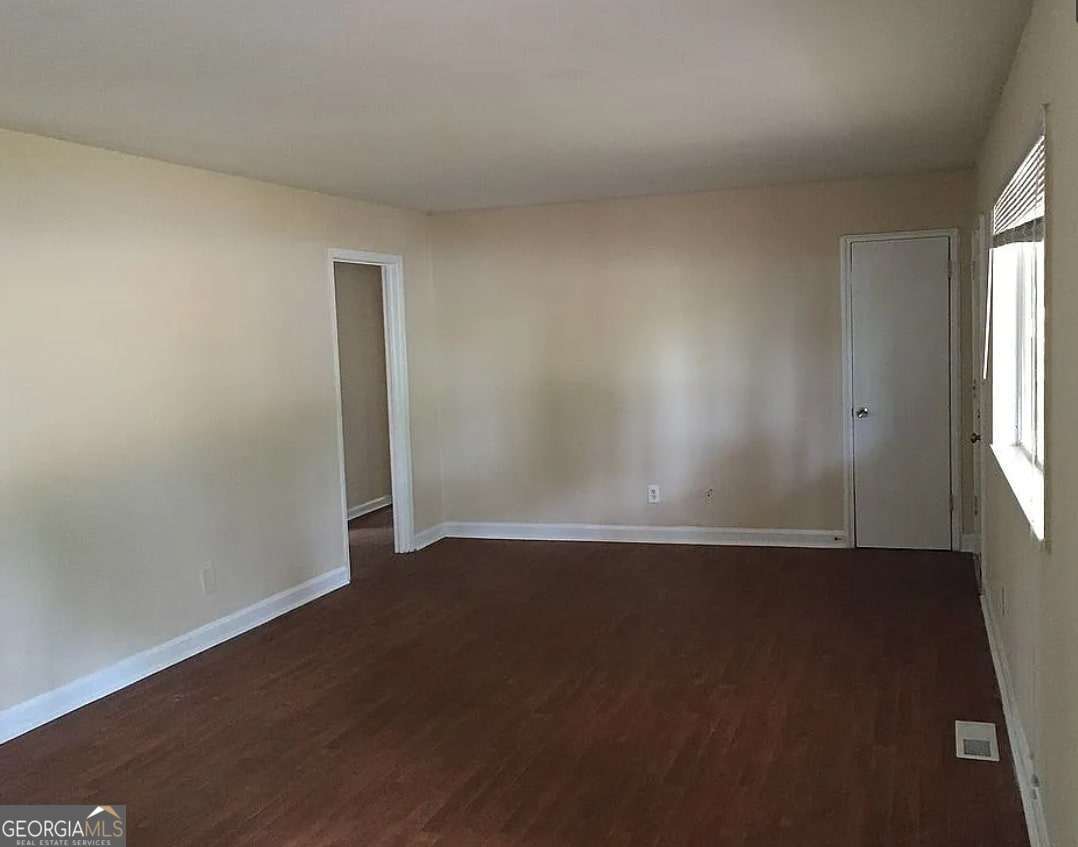 4097 Clay Dr — photo 8