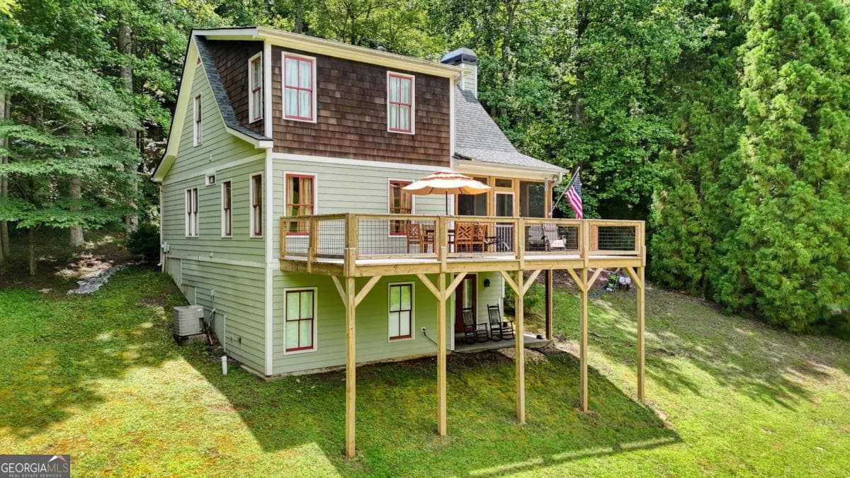 105 Evergreen Rd — photo 2