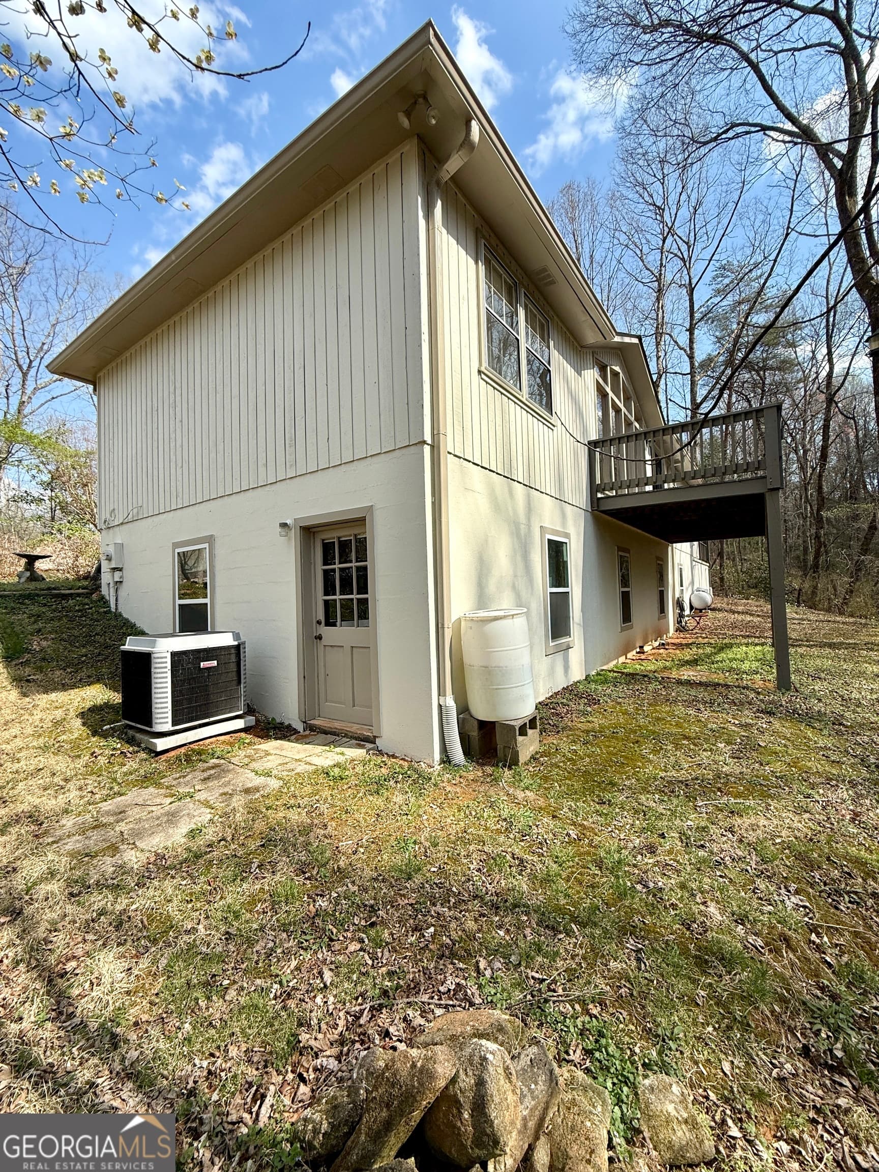 15 Gove Rd — photo 2