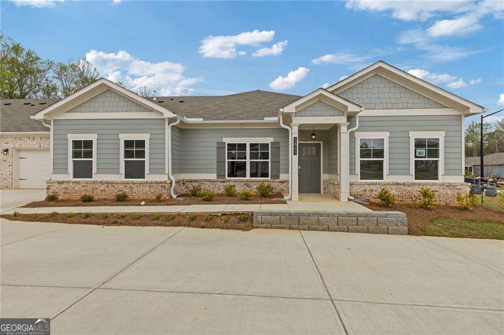 3865 Shelleydale Dr 82 — photo 1