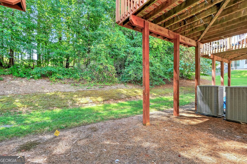 635 Coligny Ct — photo 32