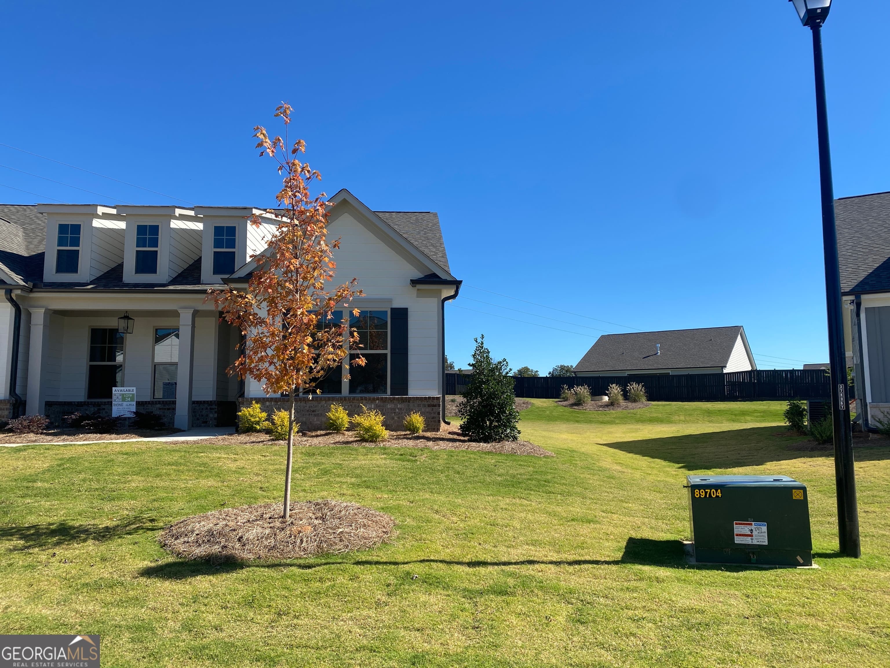 174 Oakdale Rd 34 — photo 2