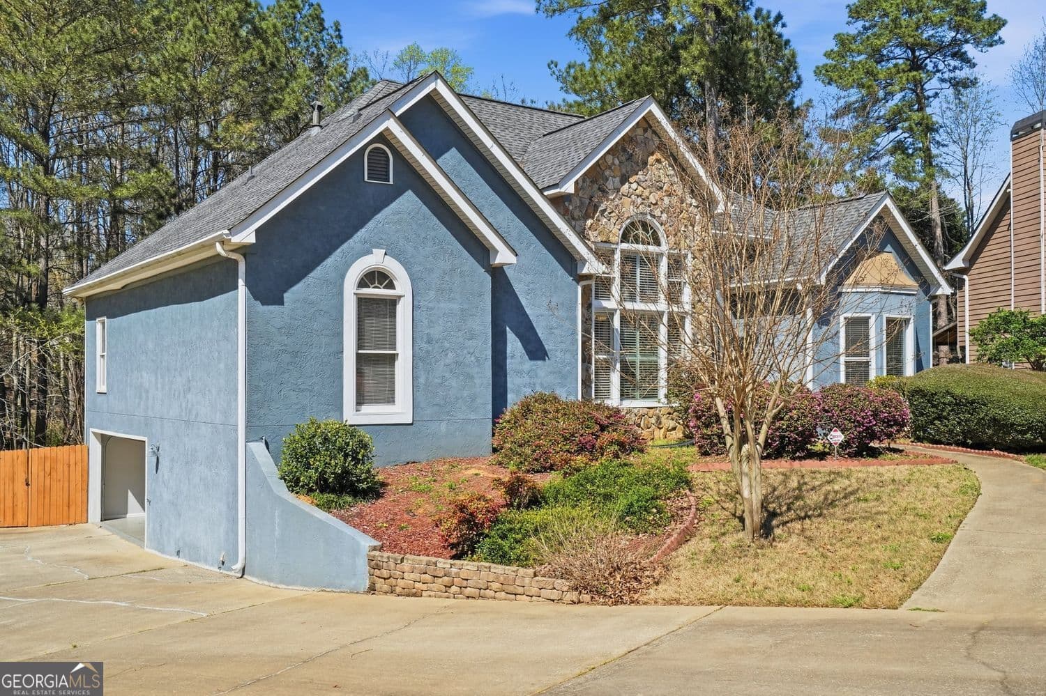 116 Fairbrook Ln — photo 2