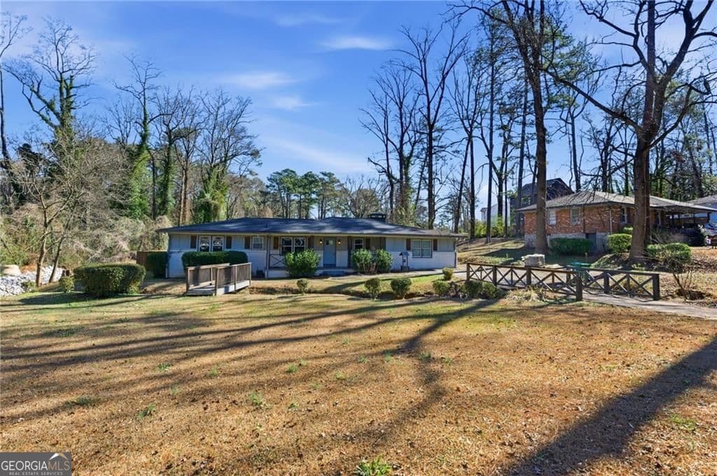 1532 Alverado Way — photo 40