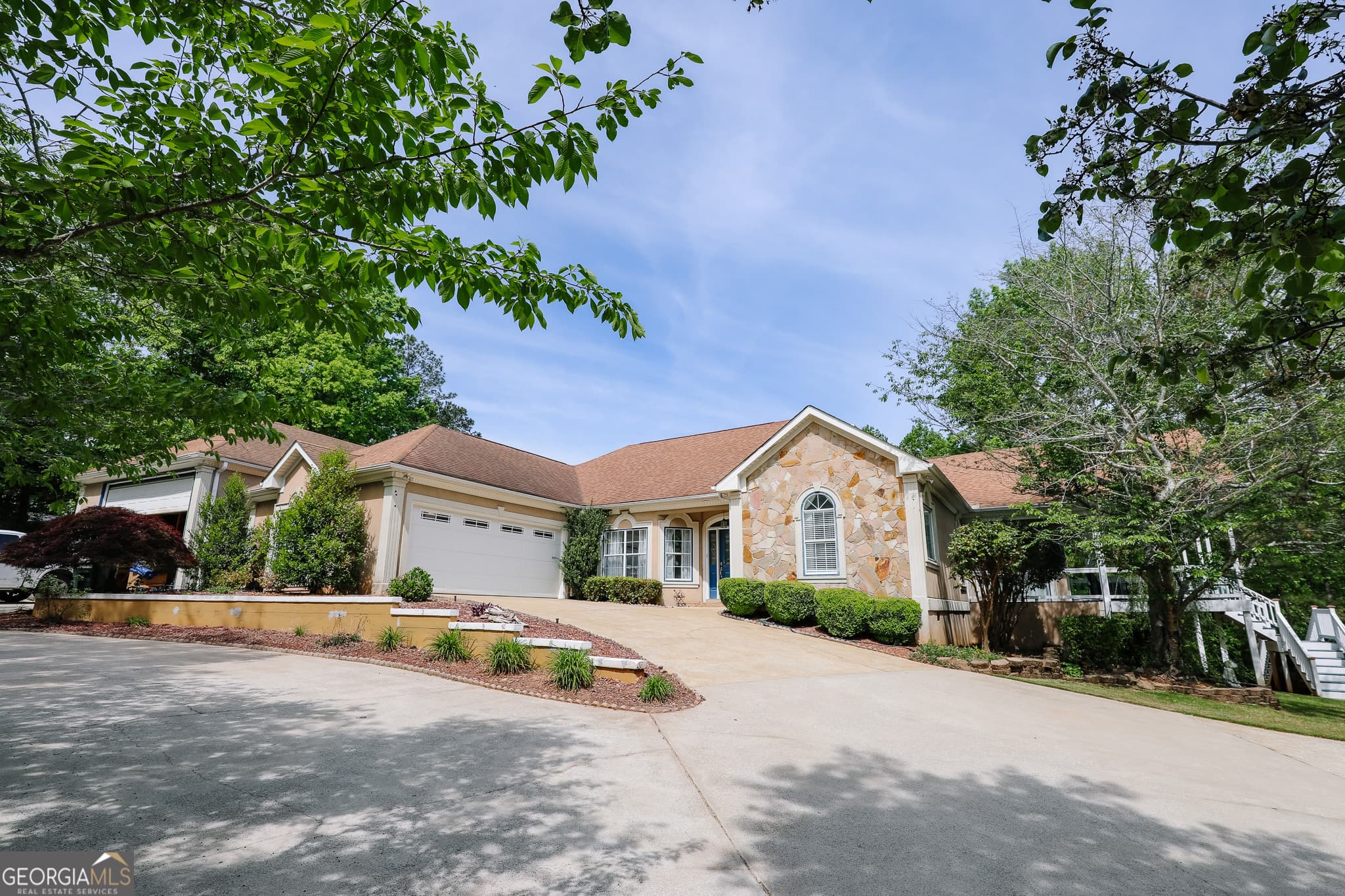 7404 Golfers Point — photo 1