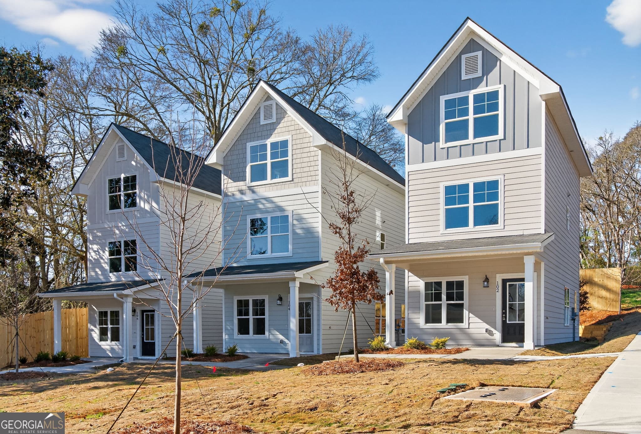 102 Crown St LOT 1 — photo 2